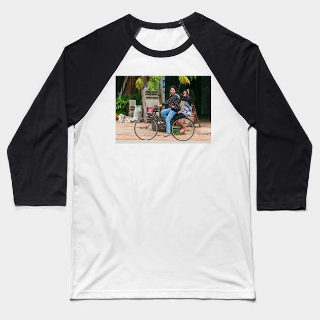 Don't Look Now. Baseball T-Shirt by bulljup